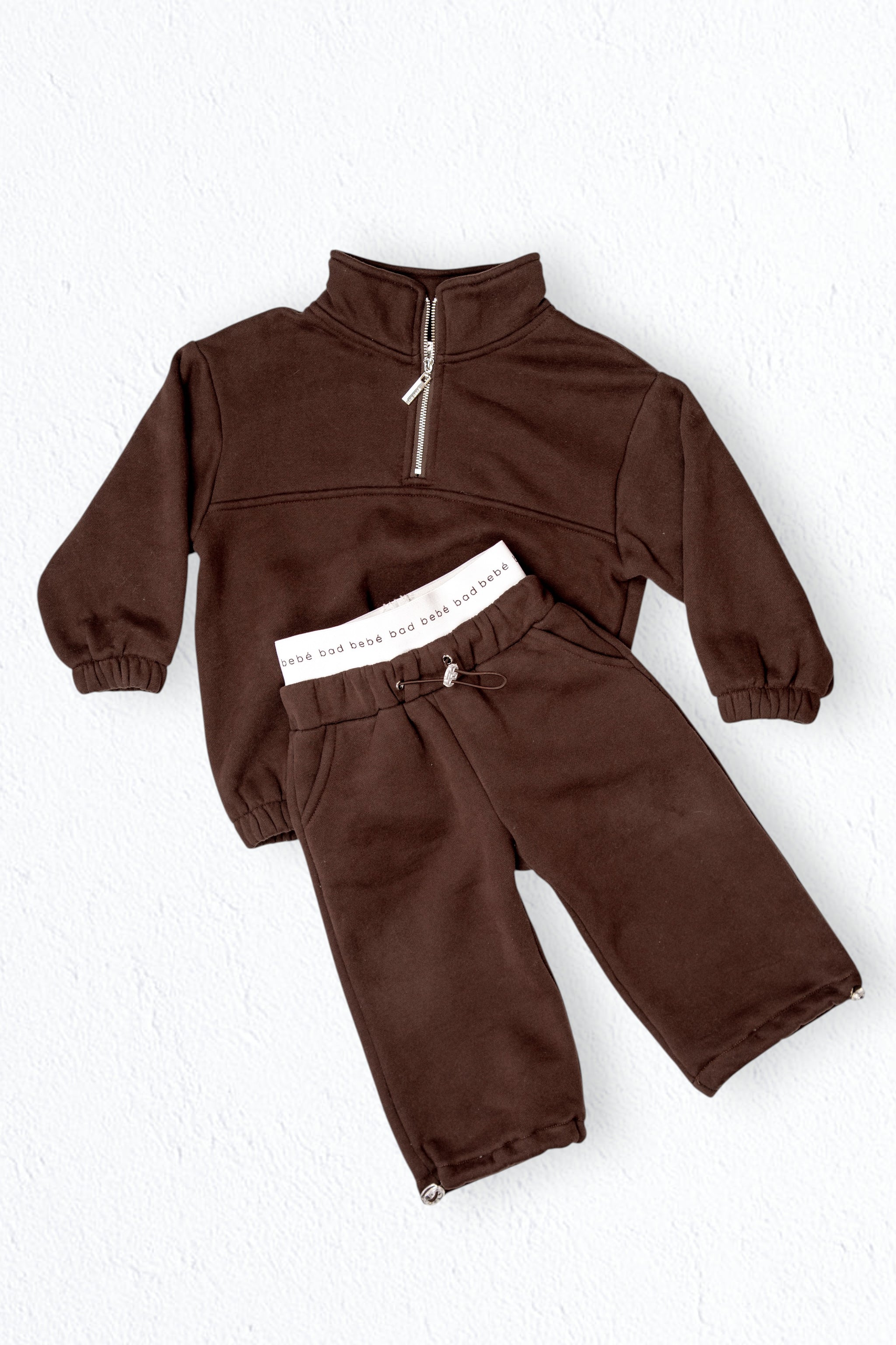 TIME OUT TRACKSUIT - CHOCOLATE